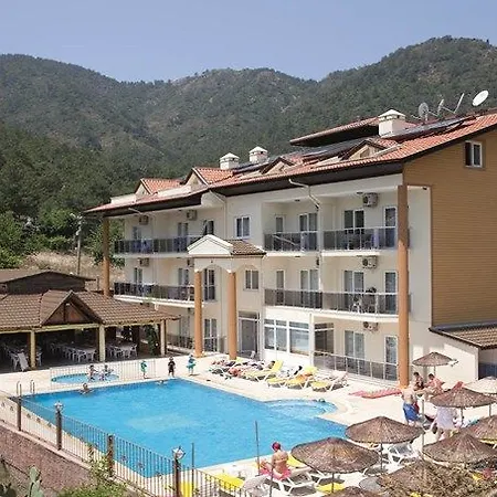 Hotel Club Tokmak İçmeler
