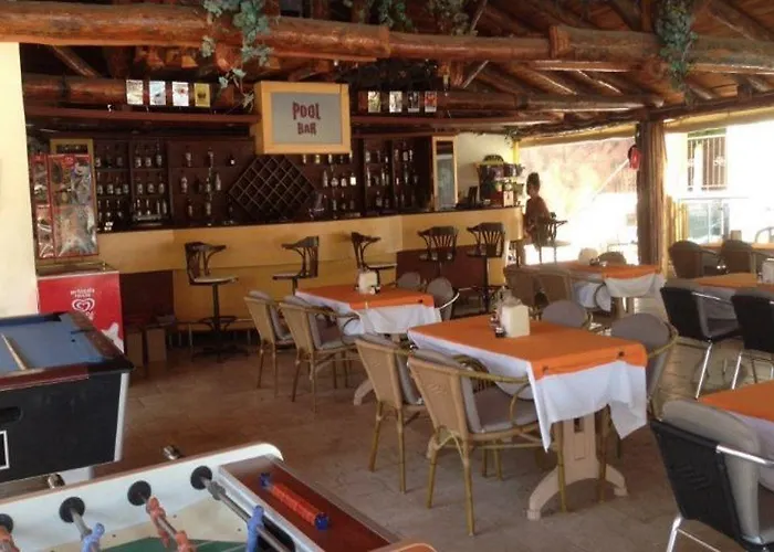 Club Tokmak Otel İçmeler